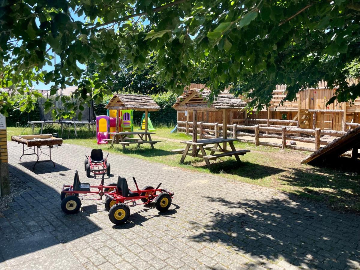Hestkaer Family Rooms Summer Camp Krogager Bagian luar foto