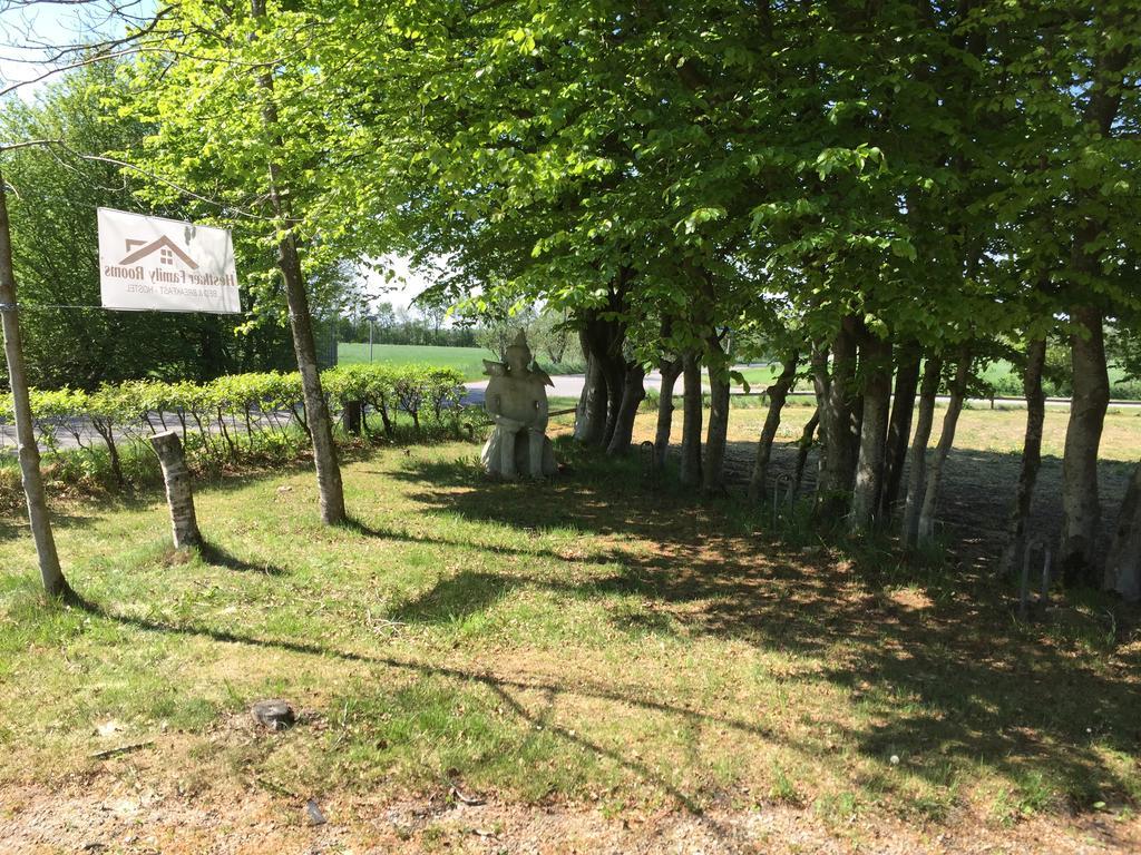 Hestkaer Family Rooms Summer Camp Krogager Bagian luar foto